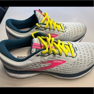 Brooks Ghost 13, ladies size 9